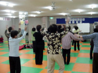 하나.. 두울.. 하나.. 두울..