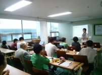 북한이탈주민 지역정착교육프로그램 '함박웃음'