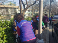 건강반송네트워크 걷기동아리팀 "우리 마을 환경미화"