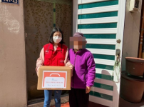 한국사회복지관협회 '코로나-19에 따른 긴급 구호키트' 지원